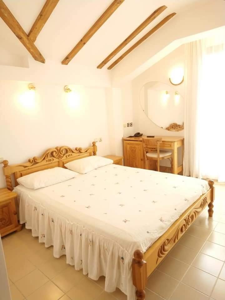 Park Hotel Amfora -Free Parking Vladaya Εξωτερικό φωτογραφία
