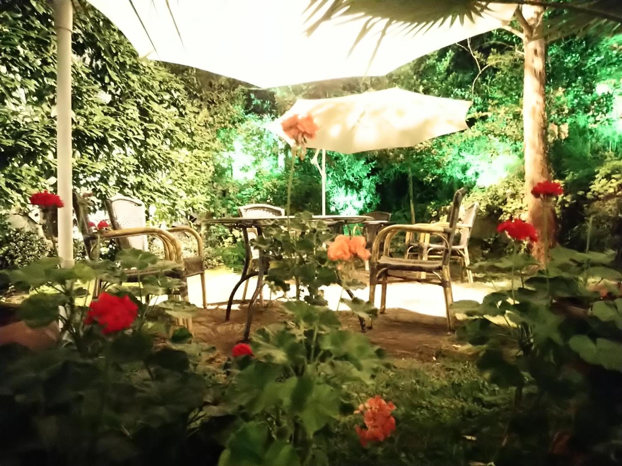 Park Hotel Amfora -Free Parking Vladaya Εξωτερικό φωτογραφία